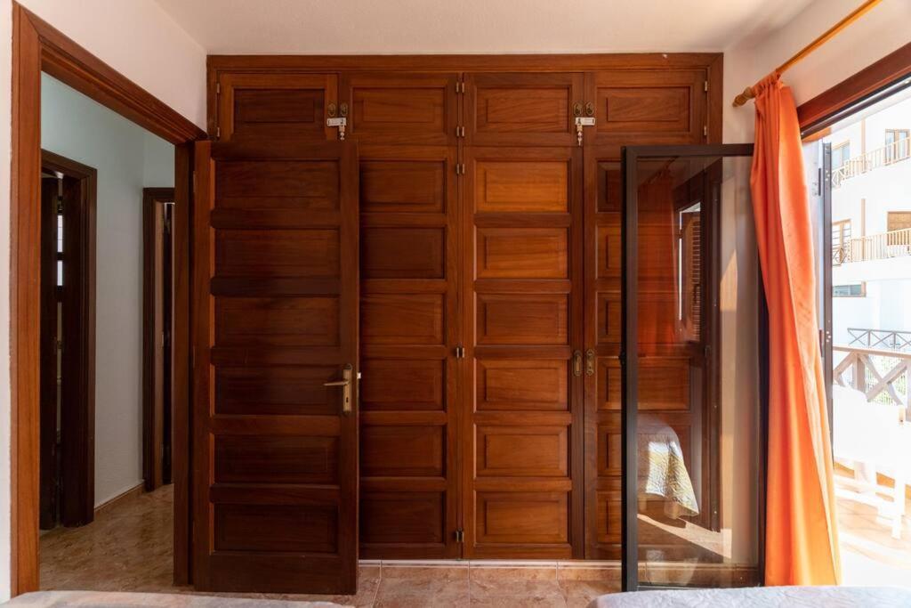 Apartamento Con 2 Terrazas En Los Cristianos ロスクリスティアーノス エクステリア 写真